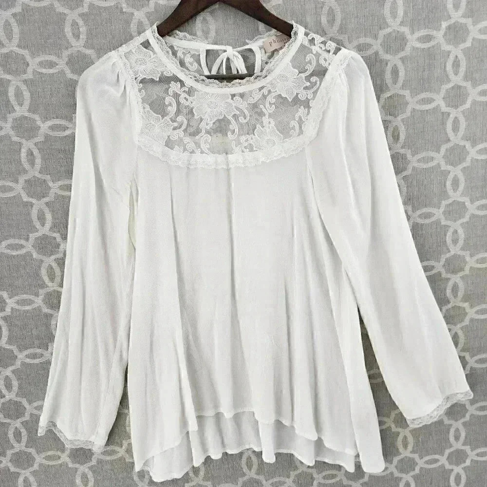 Philosophy Rayon Round Neck Lace  Tied Back Keyhole Long sleeve White Blouse S